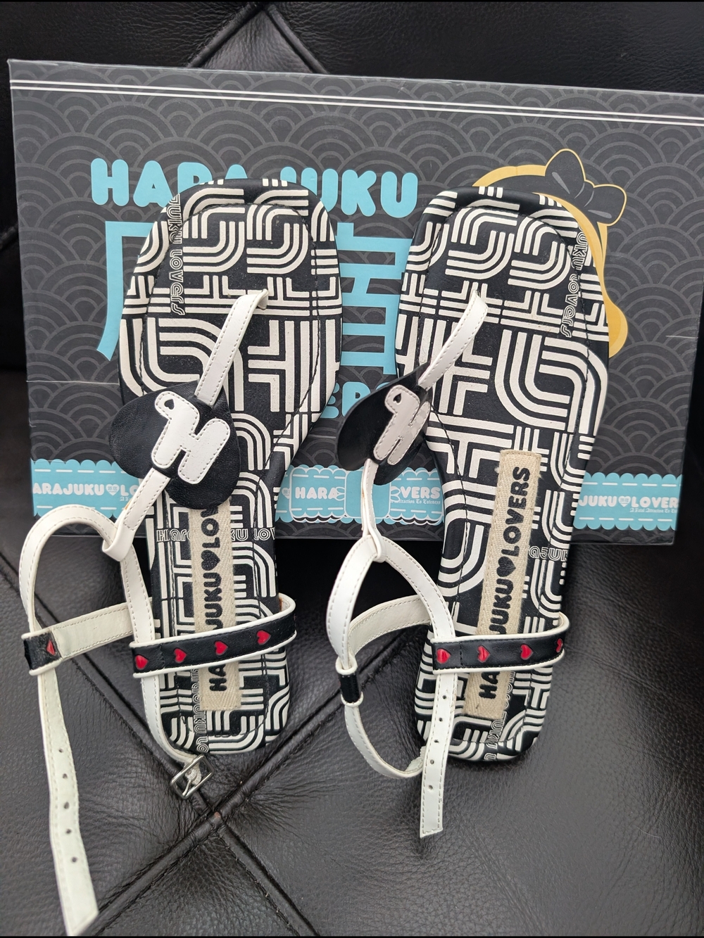 Harajuku Lovers Black & White Graphic Thong Sandals